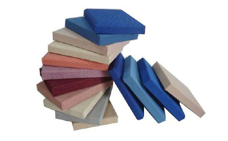 電影院可以安裝哪種吸音板？